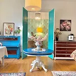 La Maison B - L'auberge Autonome Au Charme Vintage ベッド・アンド・ブレックファスト ベルジュラック