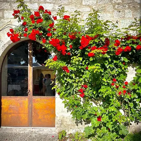 La Maison B - L'auberge Autonome Au Charme Vintage Bed & Breakfast