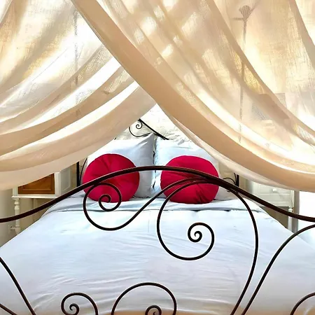 Bed & Breakfast La Maison B - L'auberge Autonome Au Charme Vintage Bergerac