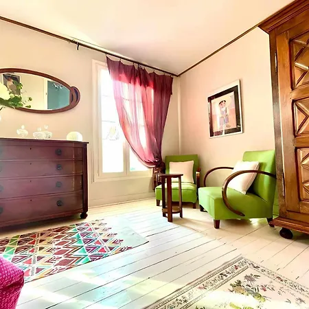 Bed & Breakfast La Maison B - L'auberge Autonome Au Charme Vintage *