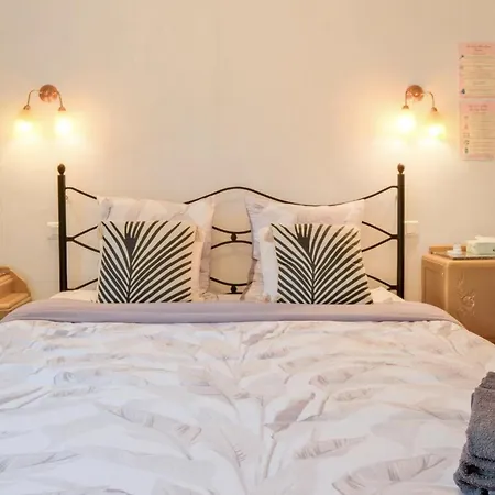 La Maison B - L'auberge Autonome Au Charme Vintage Nocleg ze śniadaniem *