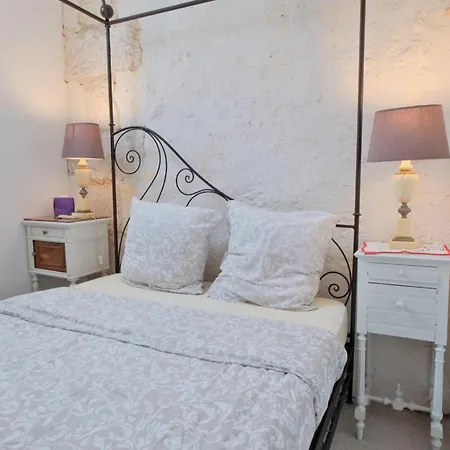 La Maison B - L'auberge Autonome Au Charme Vintage *