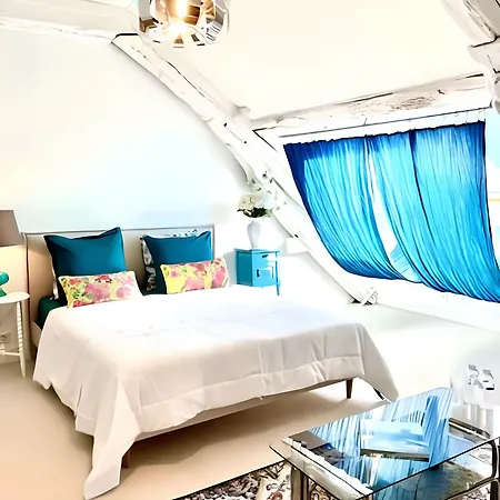 לינה וארוחת בוקר La Maison B - L'auberge Autonome Au Charme Vintage ברגרק