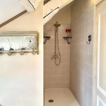 Bed & Breakfast La Maison B - L'auberge Autonome Au Charme Vintage *